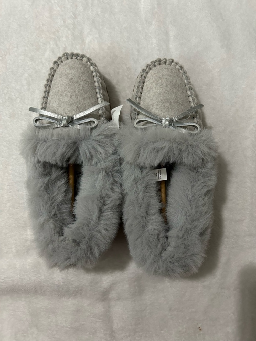 J. Crew Women’s sz 5 Gray Faux-Fur Moccasin Slippers NWT